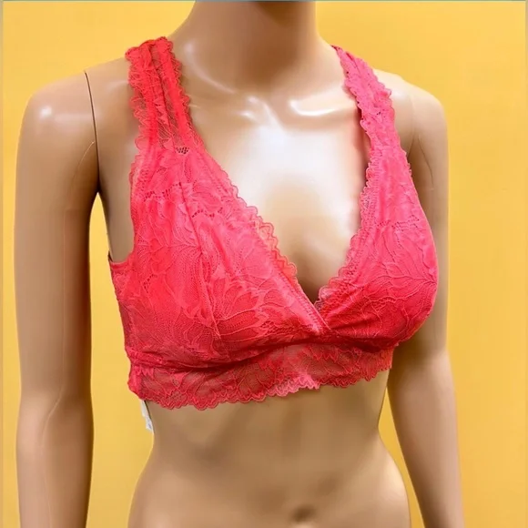 Auden - Picture 1 of 2